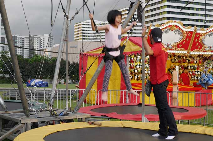 uncle-ringo-bungee-trampoline