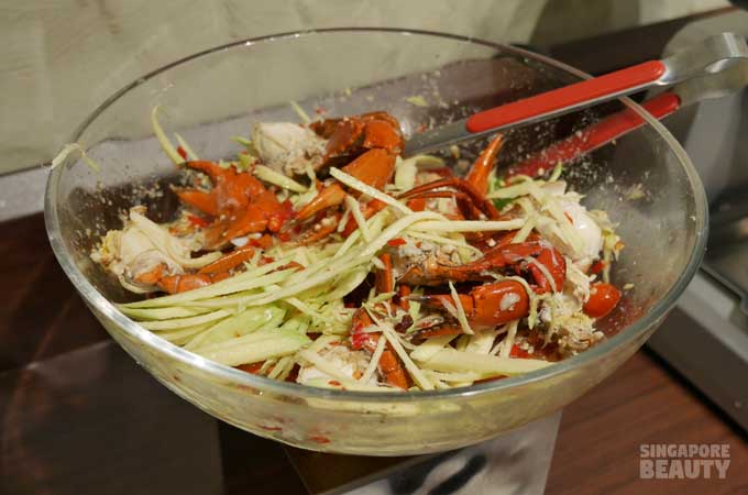 new-thai-tanic-crab-salad