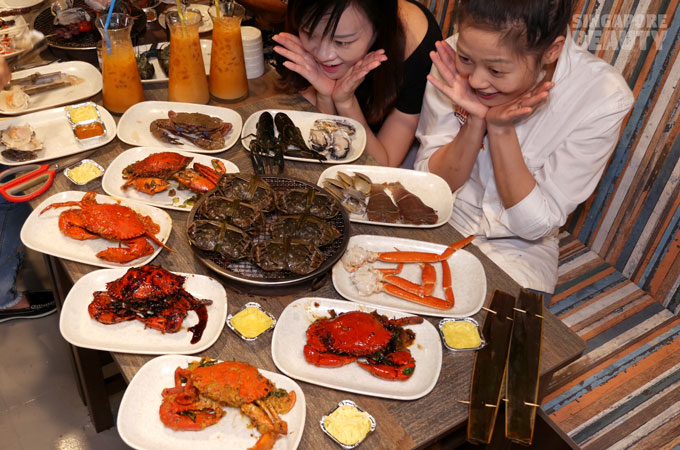 new-thai-tanic-crab-feast