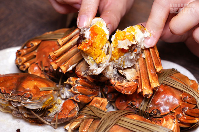 new-thai-tanic-roe-in-hairy-crab