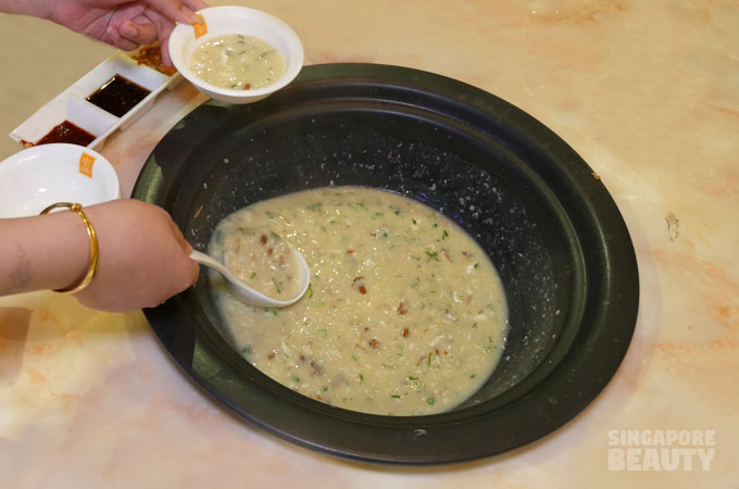 yu-pin-steamed-seafood-congee-porridge