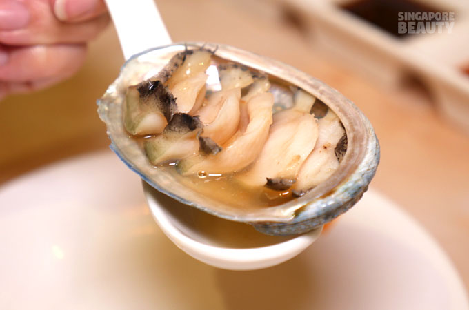 yu-pin-steamed-seafood-live-abalone