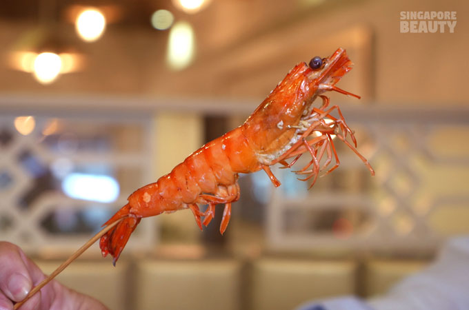 yu-pin-steamed-seafood-live-tiger-prawns