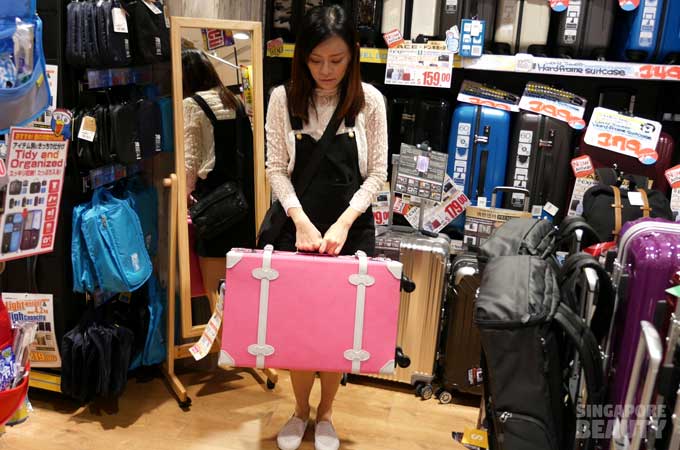 don-don-donki-luggage