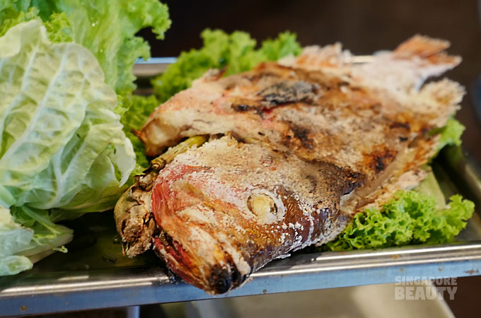 thai salt bake fish