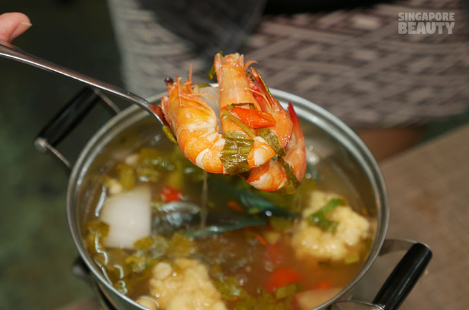 tom-yum-prawn