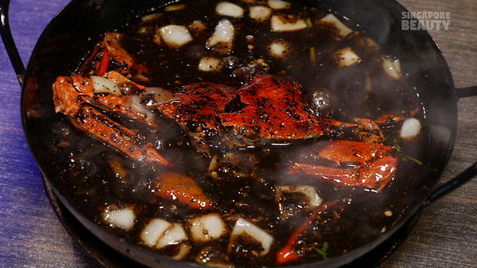 new-thai-tanic-black-pepper-crab