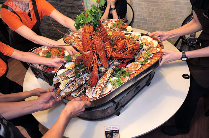 giant-seafood-platter