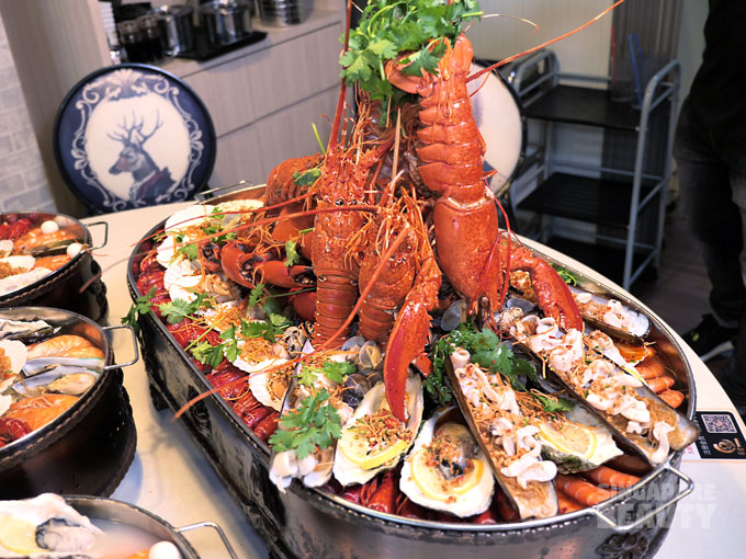 lobster platter