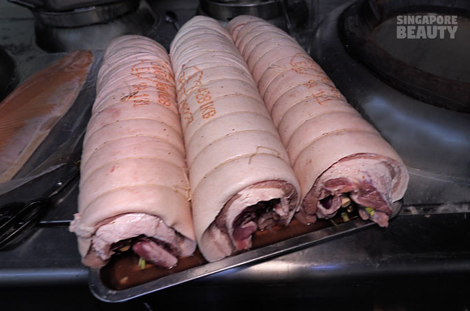 lechon-raw