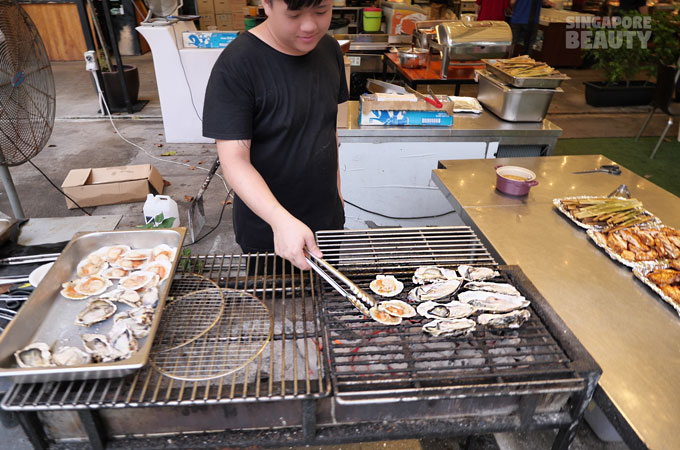 live bbq station