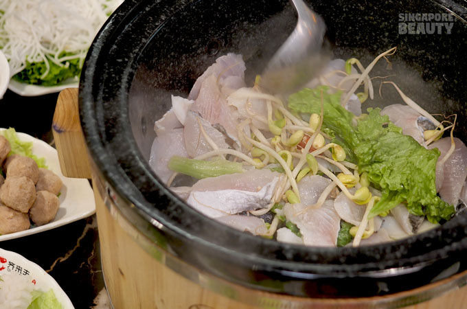 stone-pot-buffet