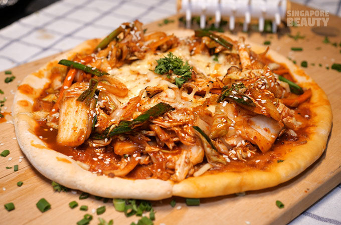 kimchi pizza