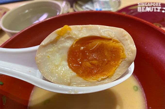 Japanese-soft-boiled-egg