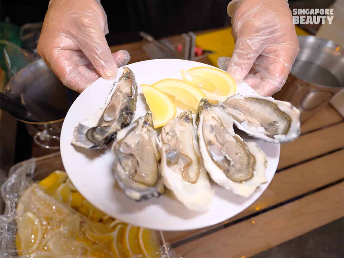 live oyster buffet