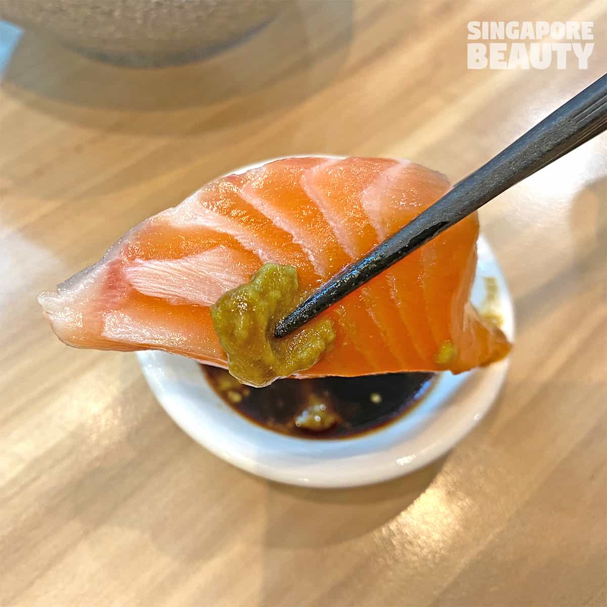 salmon-sashimi-sushi-plaza-sing