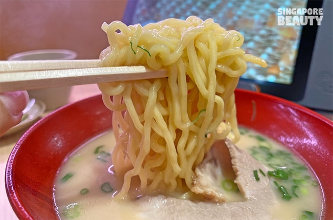 tonkotsu ramen with egg