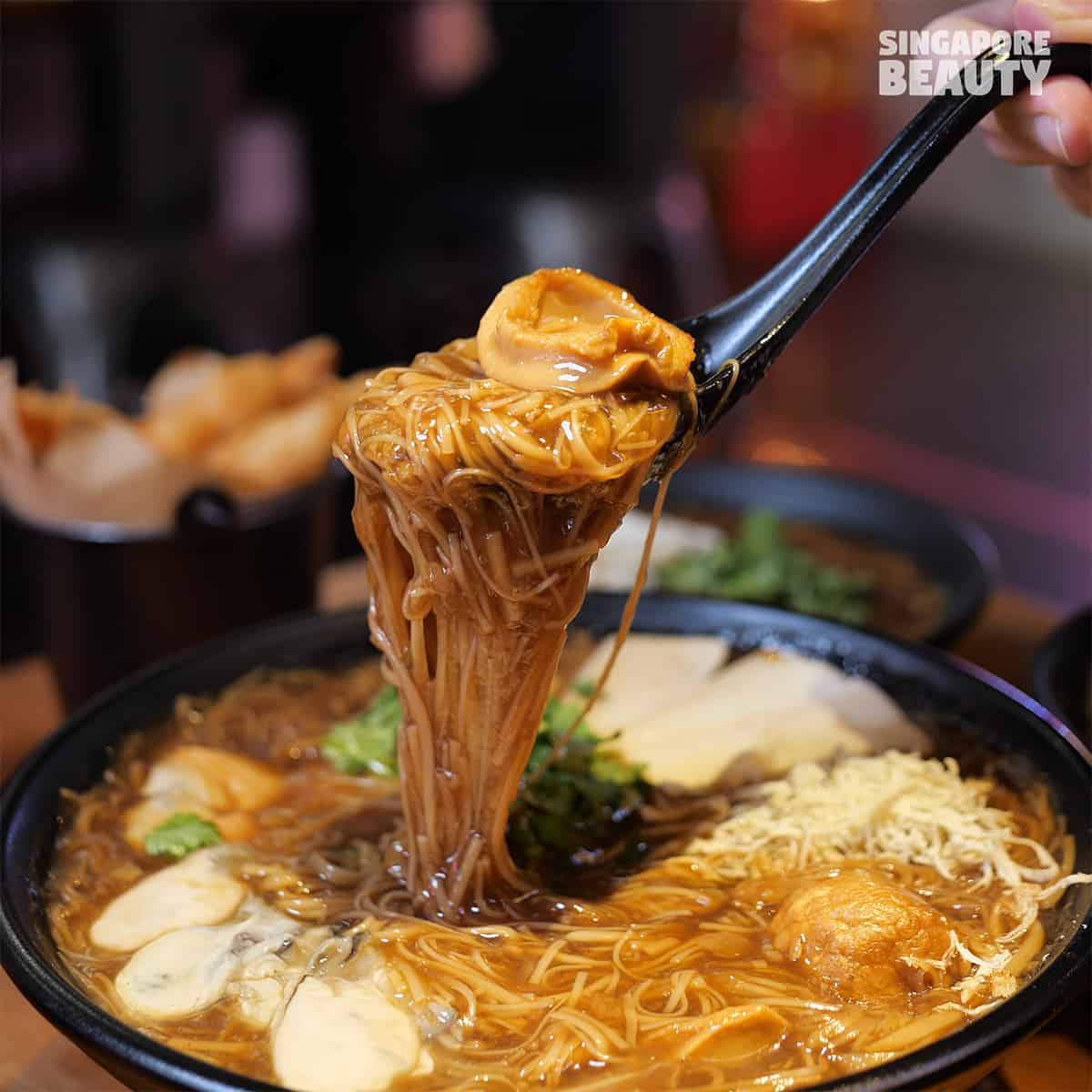 Emo snacks abalone mee sua party