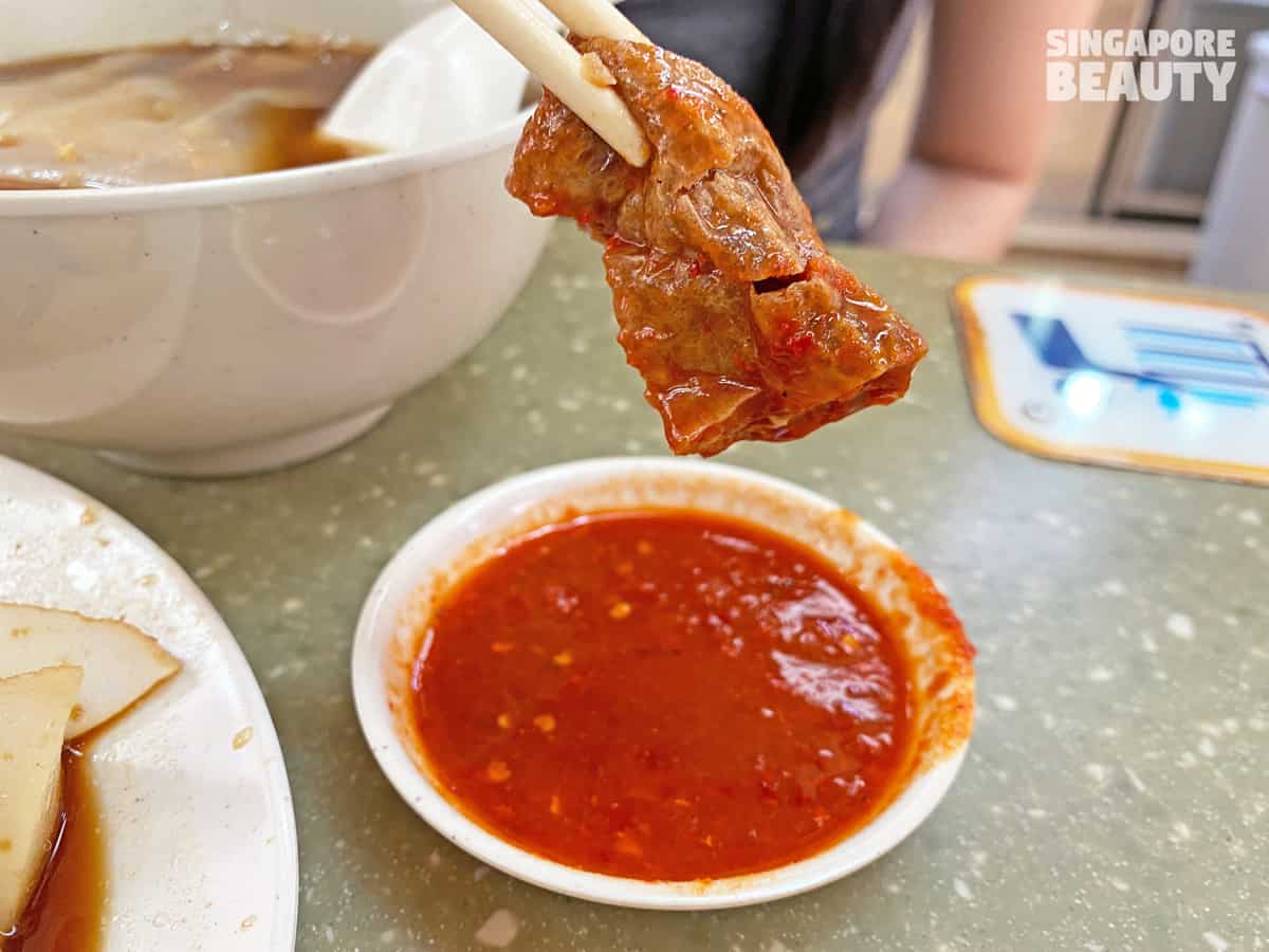 Guang Liang cooked food chilli sauce