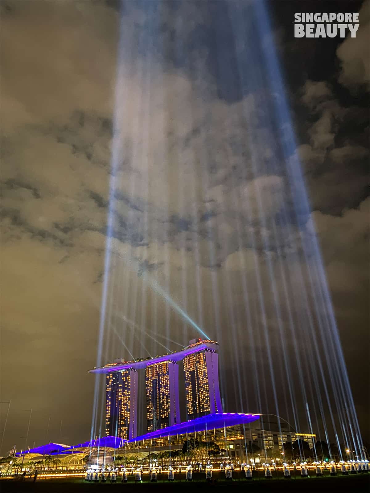 shine a light promontory marina bay countdown beams