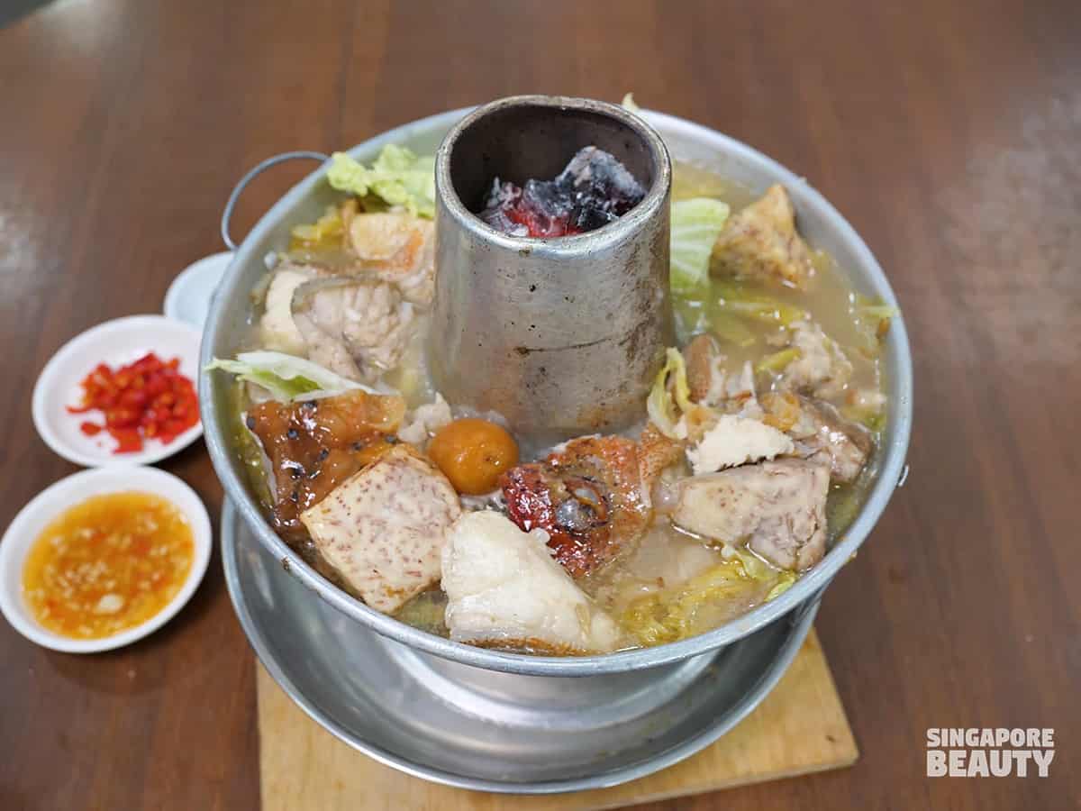 Ah-Orh-Teochew-Fish-Head-Steamboat-charcoal