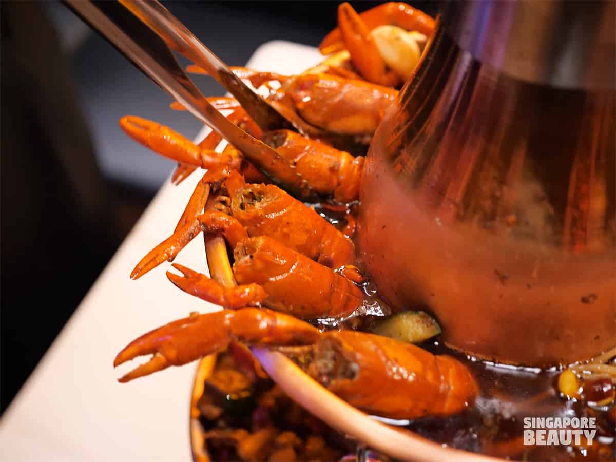 la bar crawfish hotpot