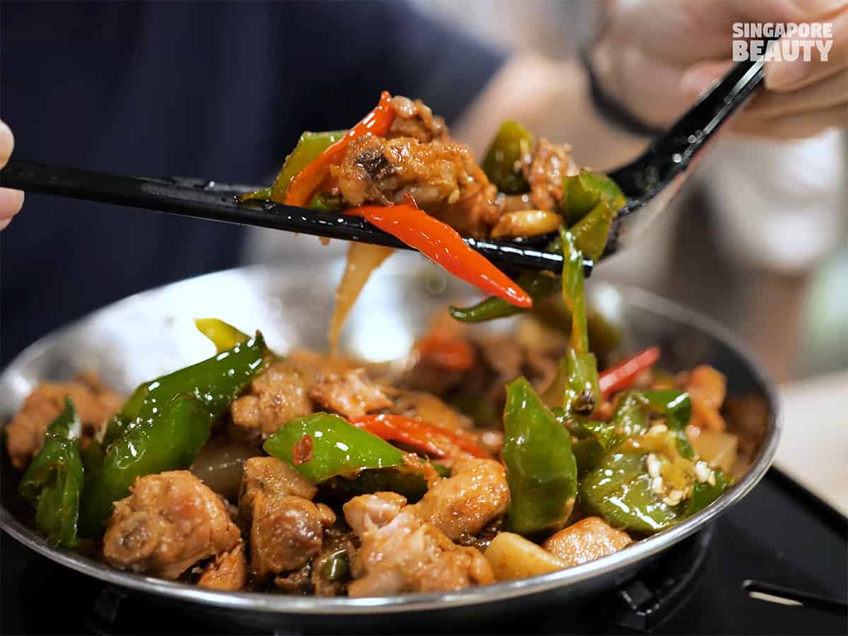 dry pot chicken with chilli