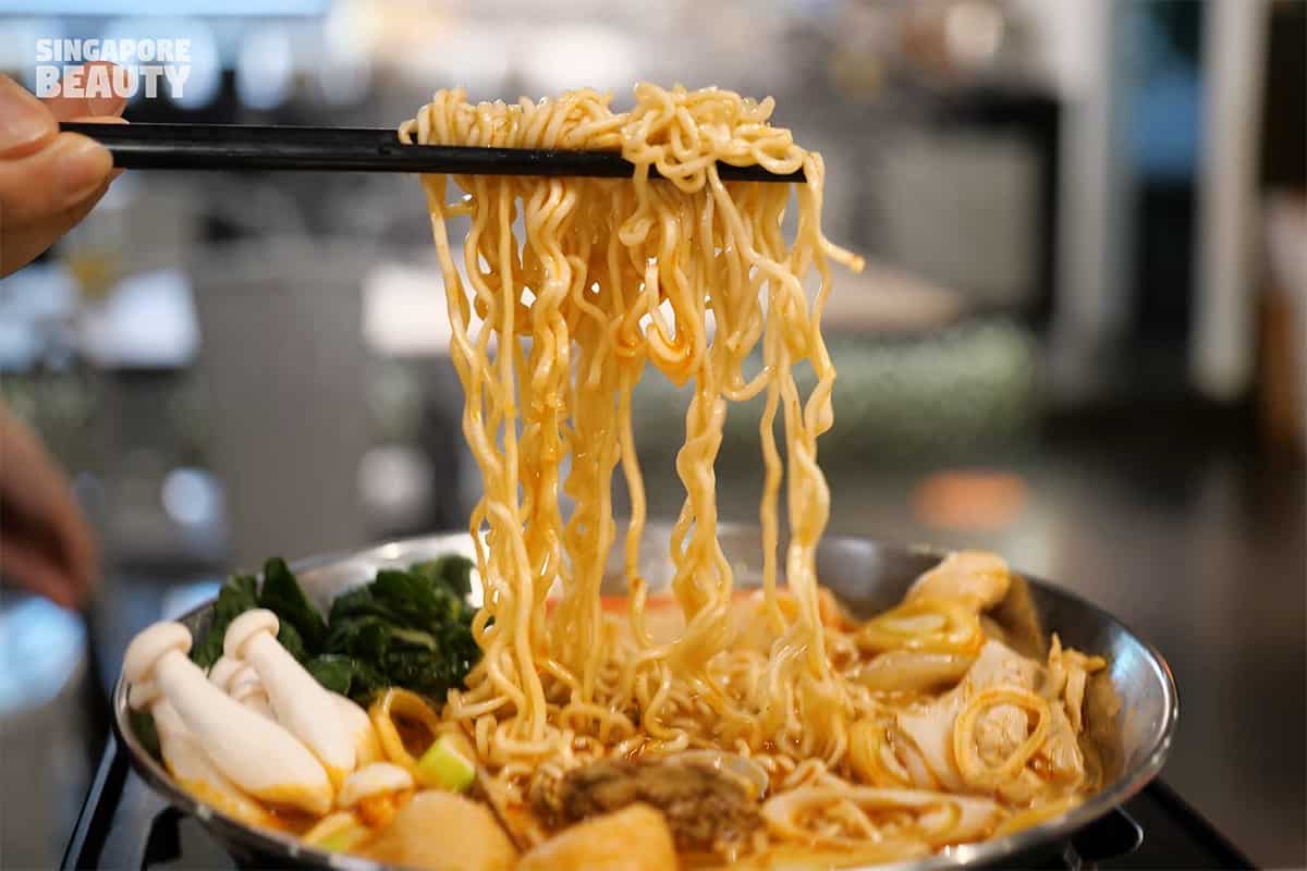 main dish rice noodle