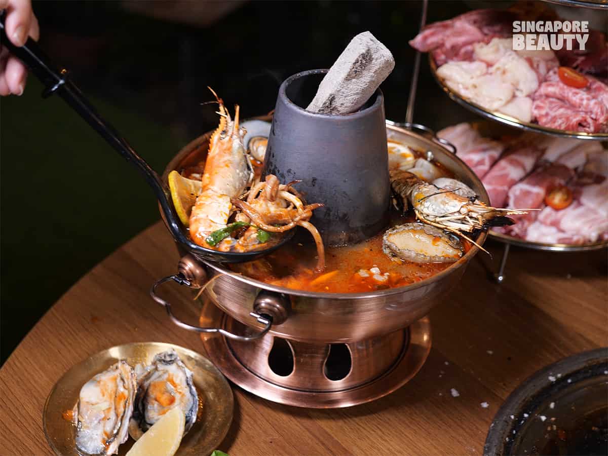 tom yum hotpot