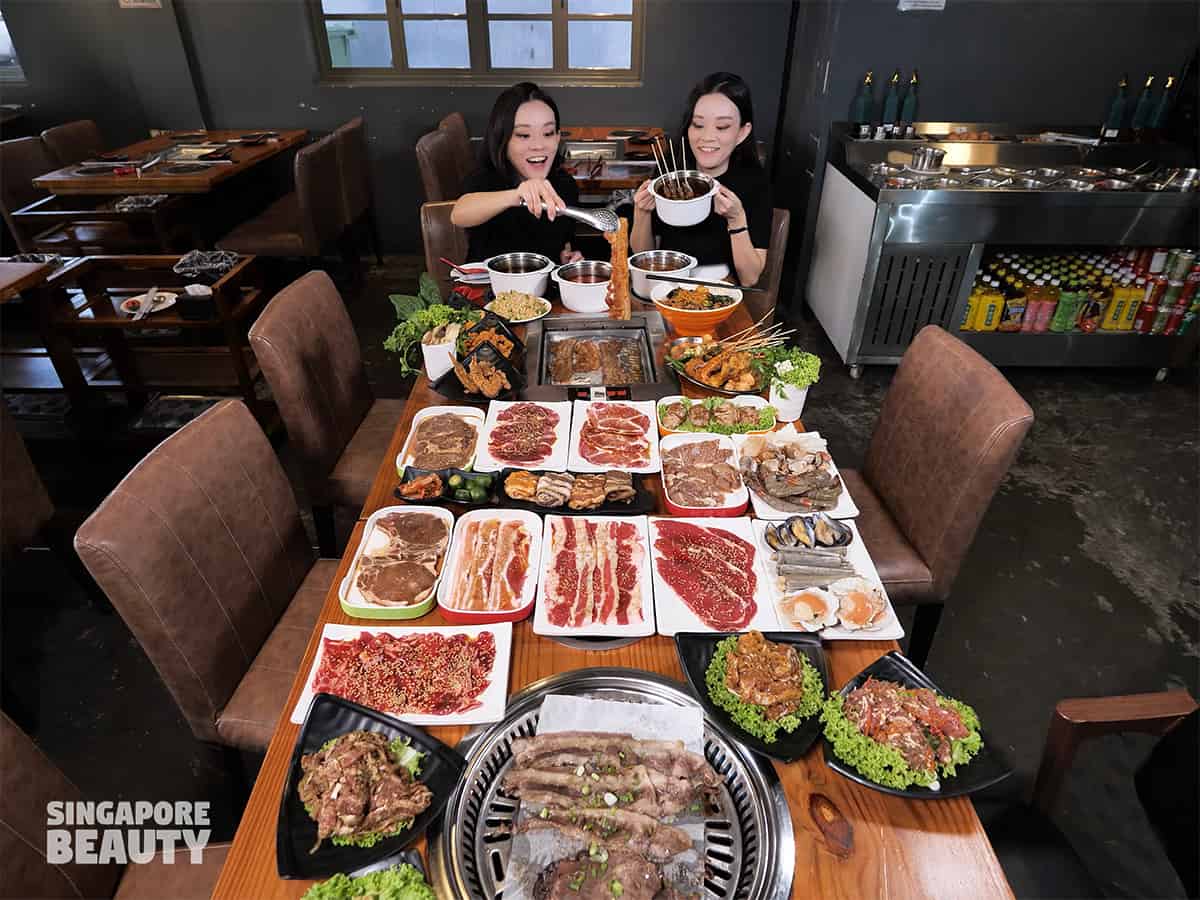 YiZiWei Review a 6In1 buffet BBQ with Personal Hotpot at Geylang