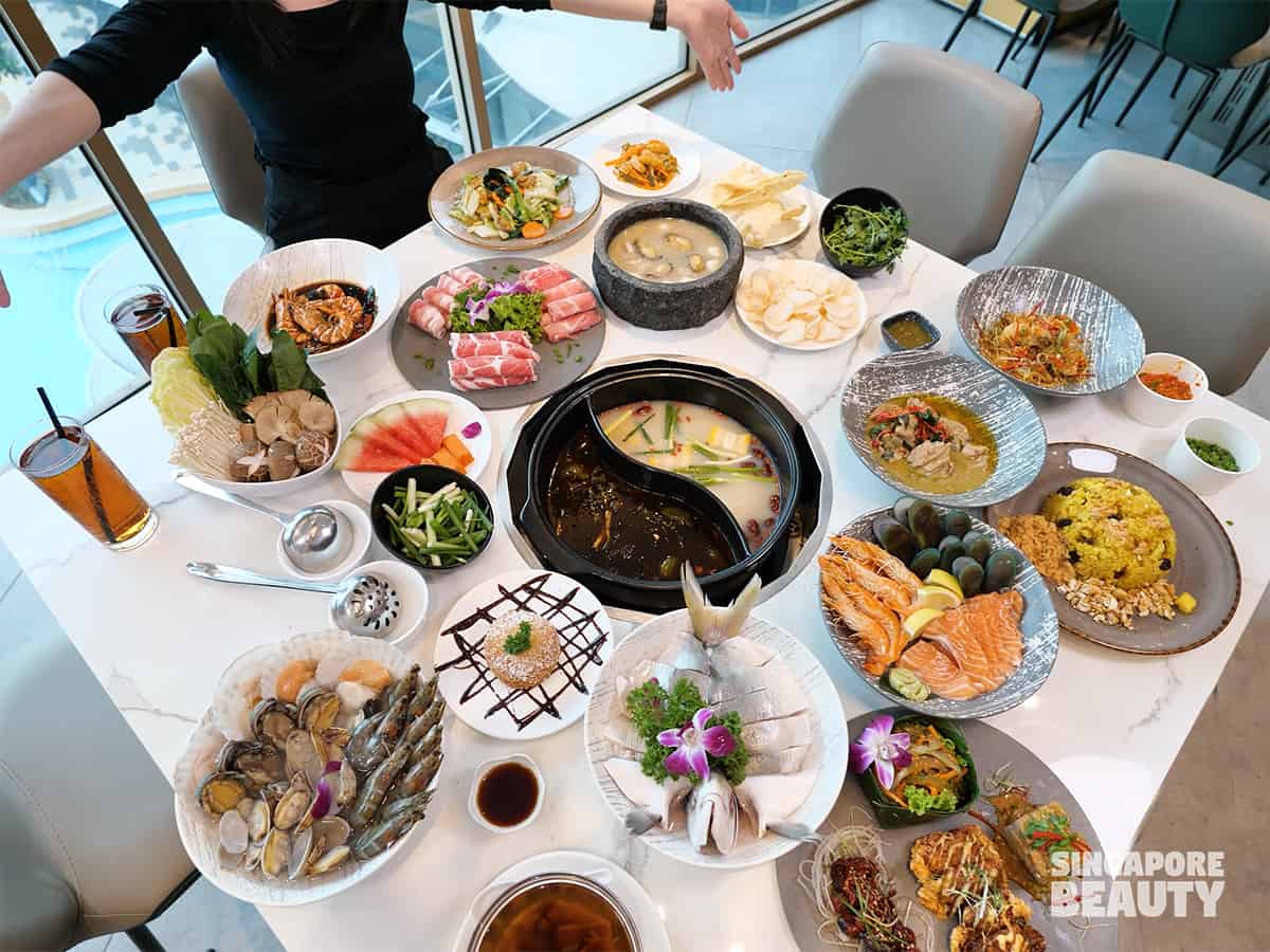 Qi-Xiang-chinese-New-year-feast