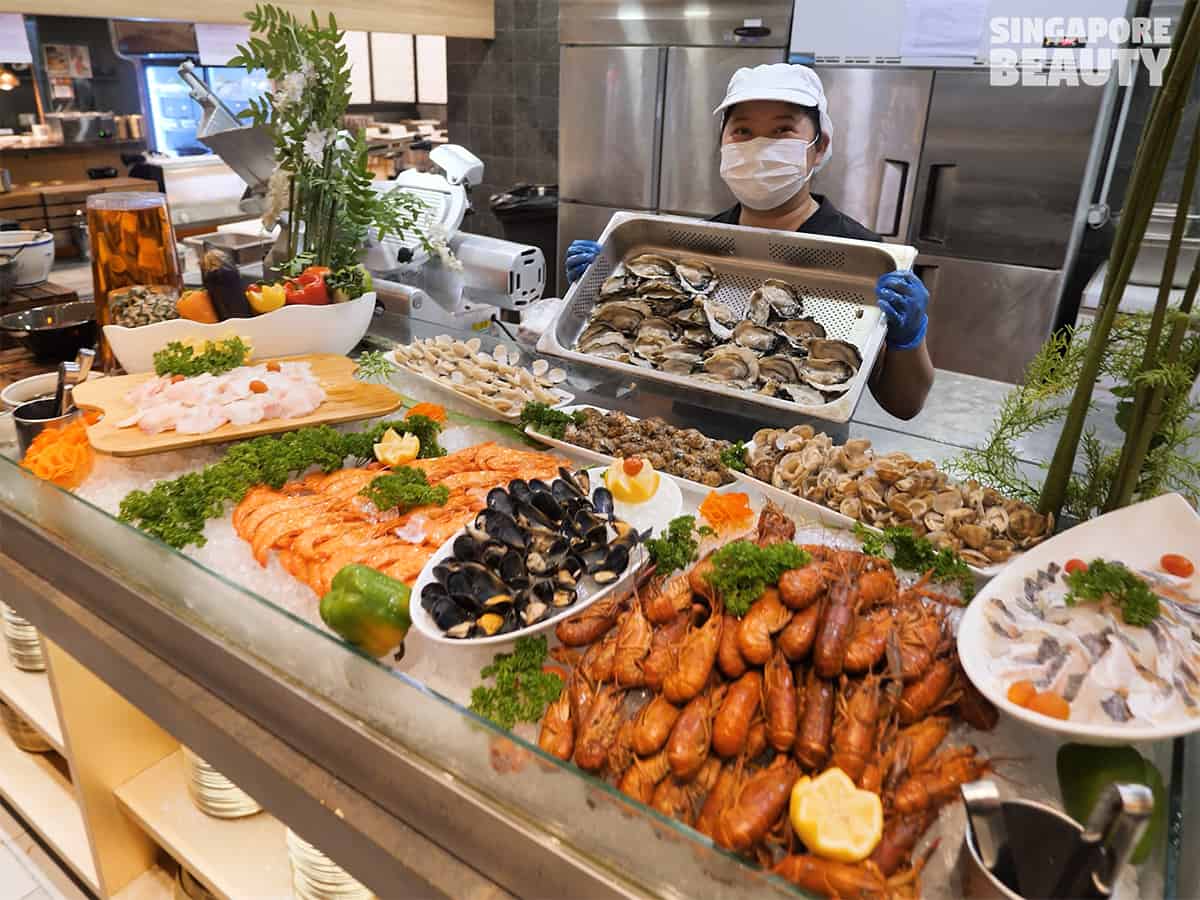 overeat-seafood-buffet