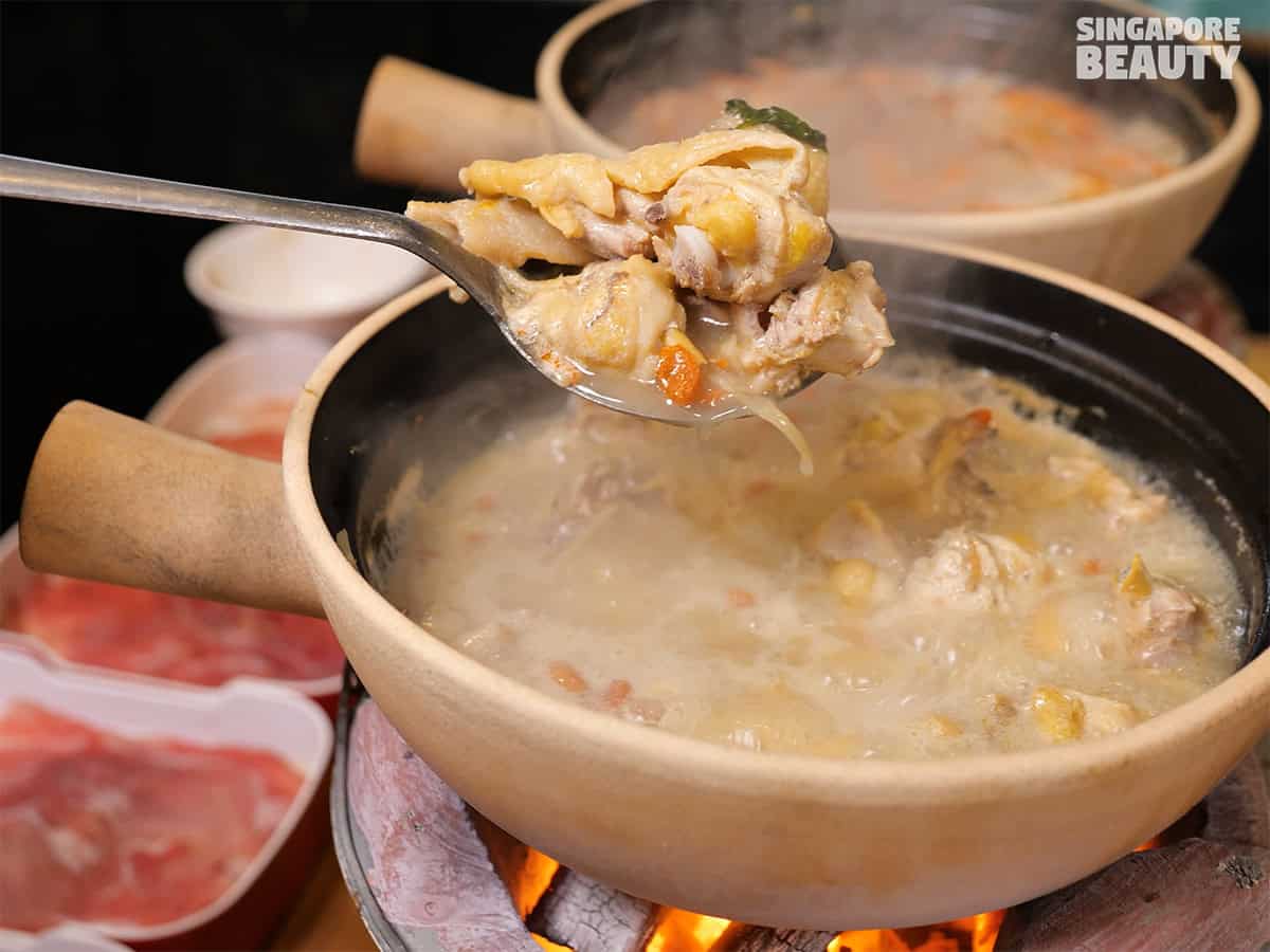 chicken-claypot