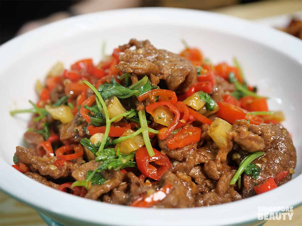 jia xiang hunan style sauteed beef