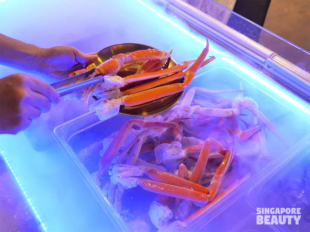 snow-crab-buffet