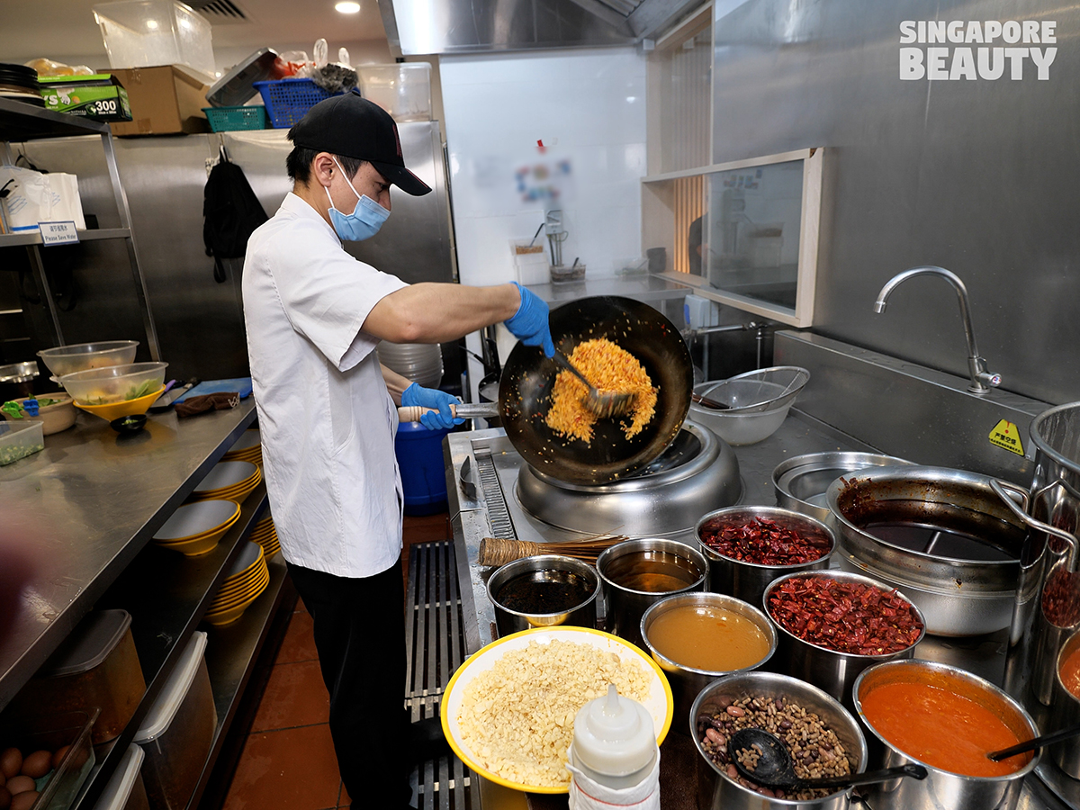 chuan taizi mala tang zao la jiao chao fan